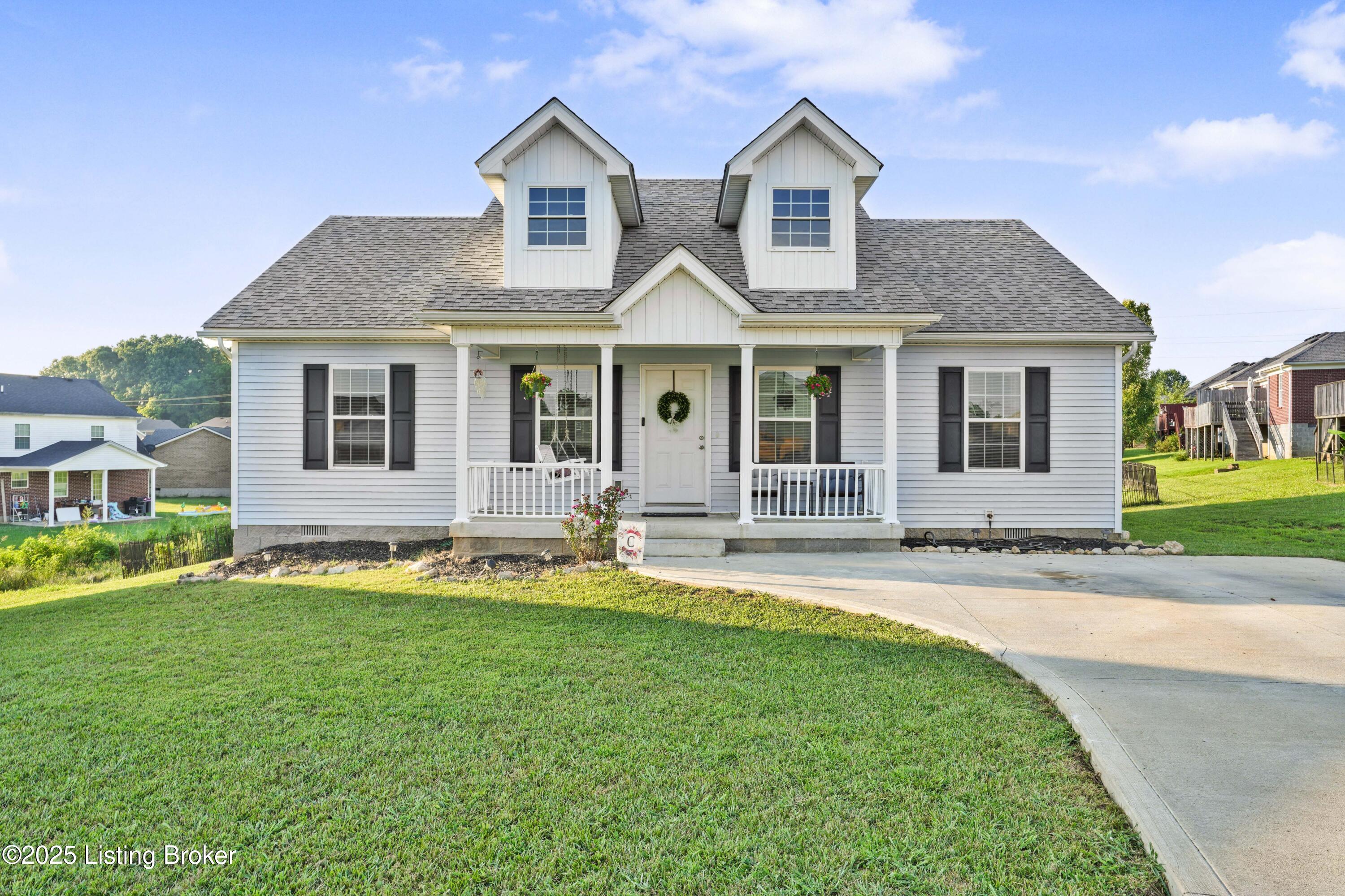 102 Devers Ct