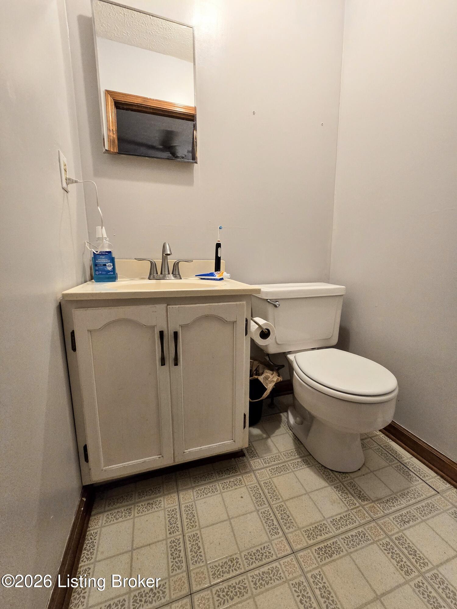 5565 Bruce Avenue Ave