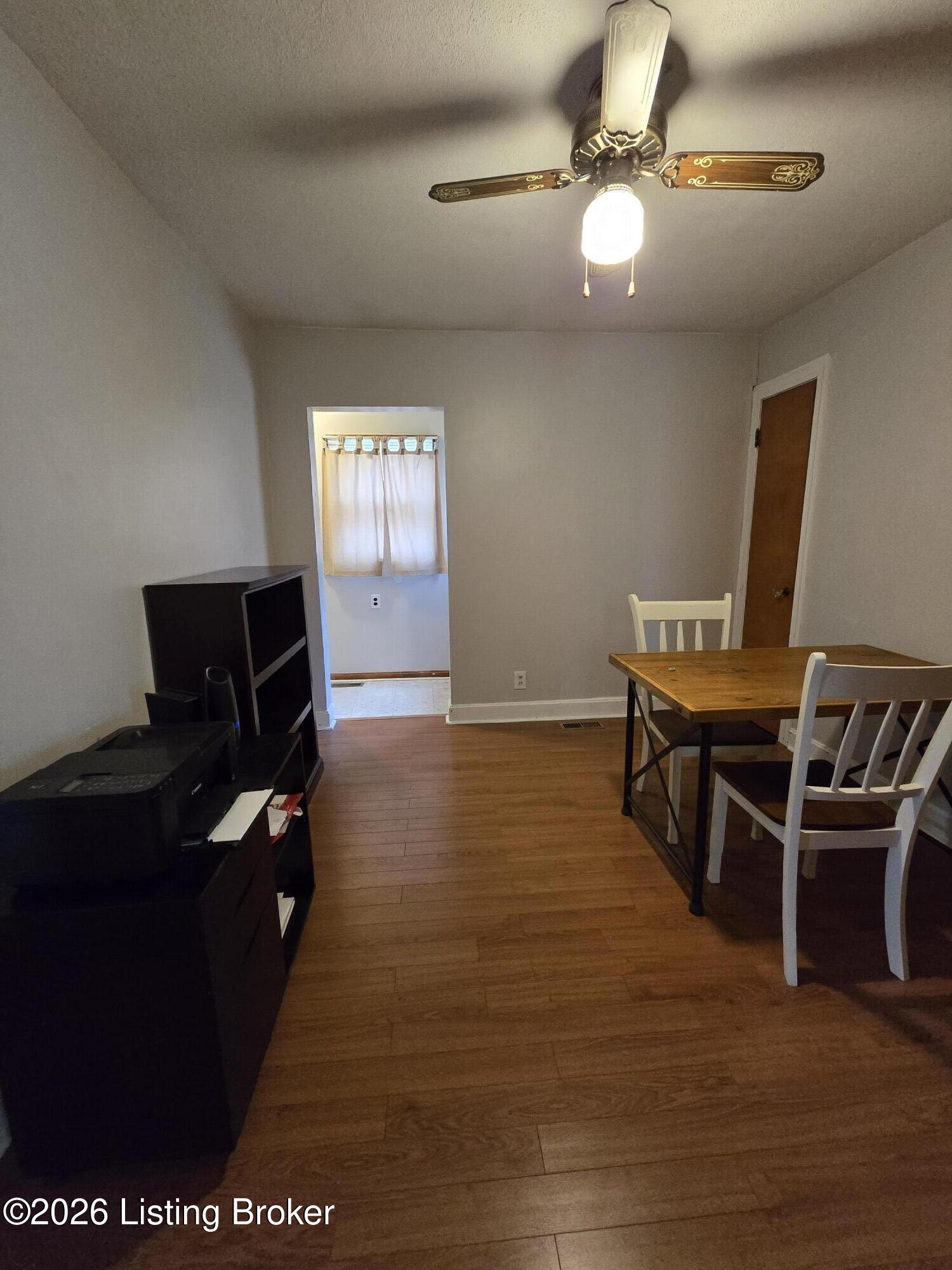 5565 Bruce Avenue Ave