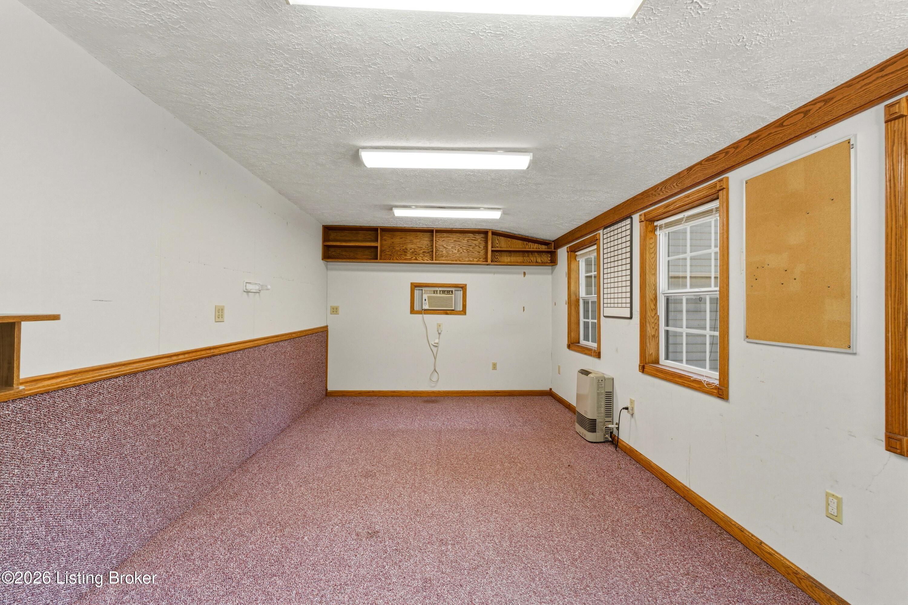 7 Oakwood Ct