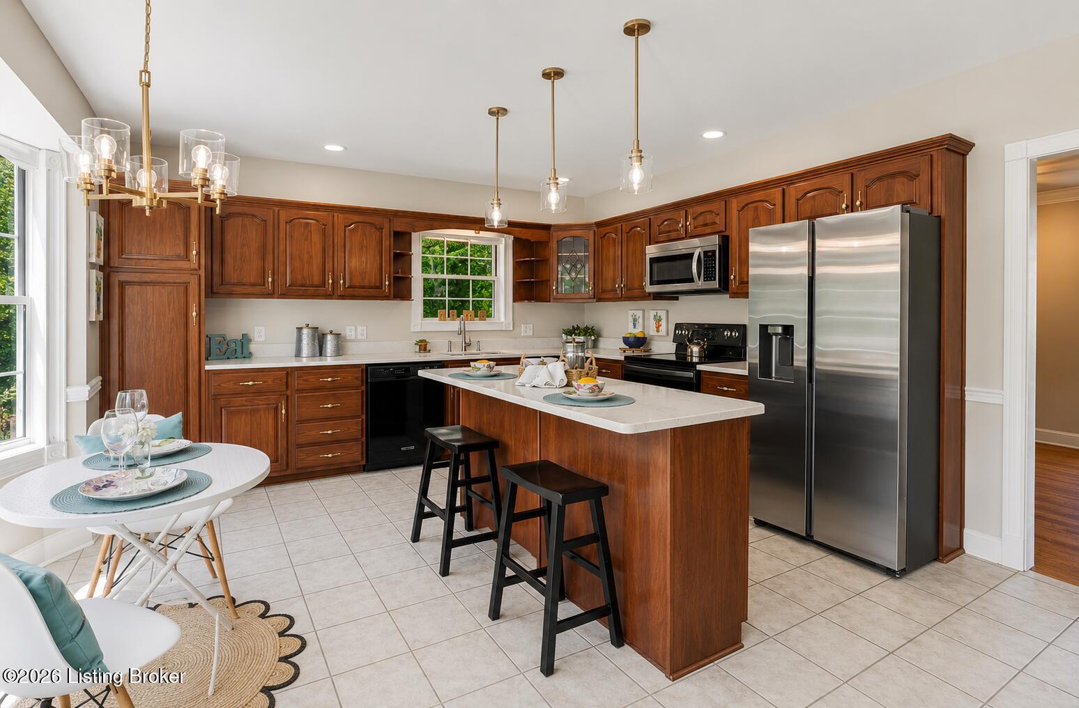 7 Oakwood Ct