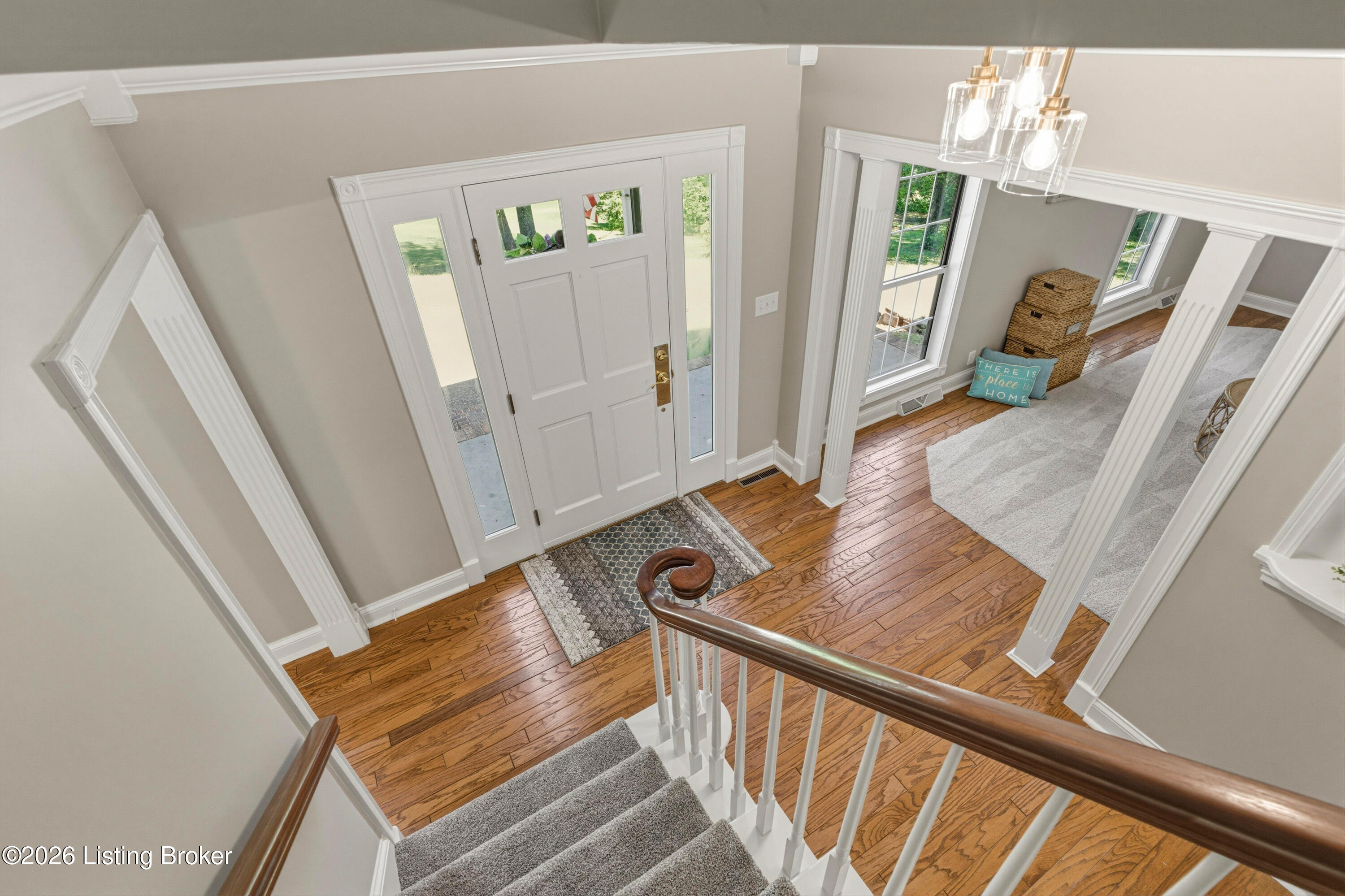 7 Oakwood Ct