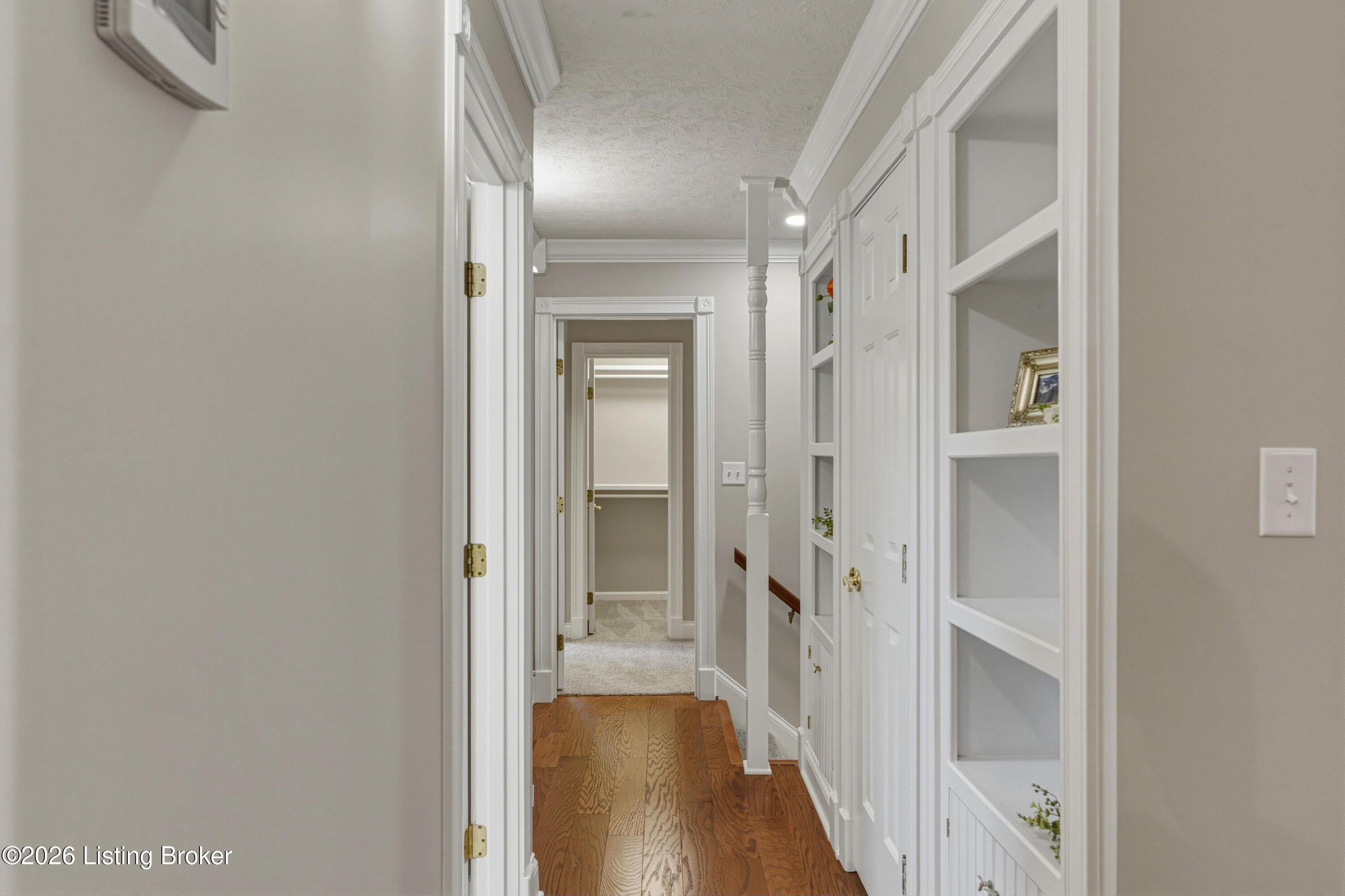 7 Oakwood Ct