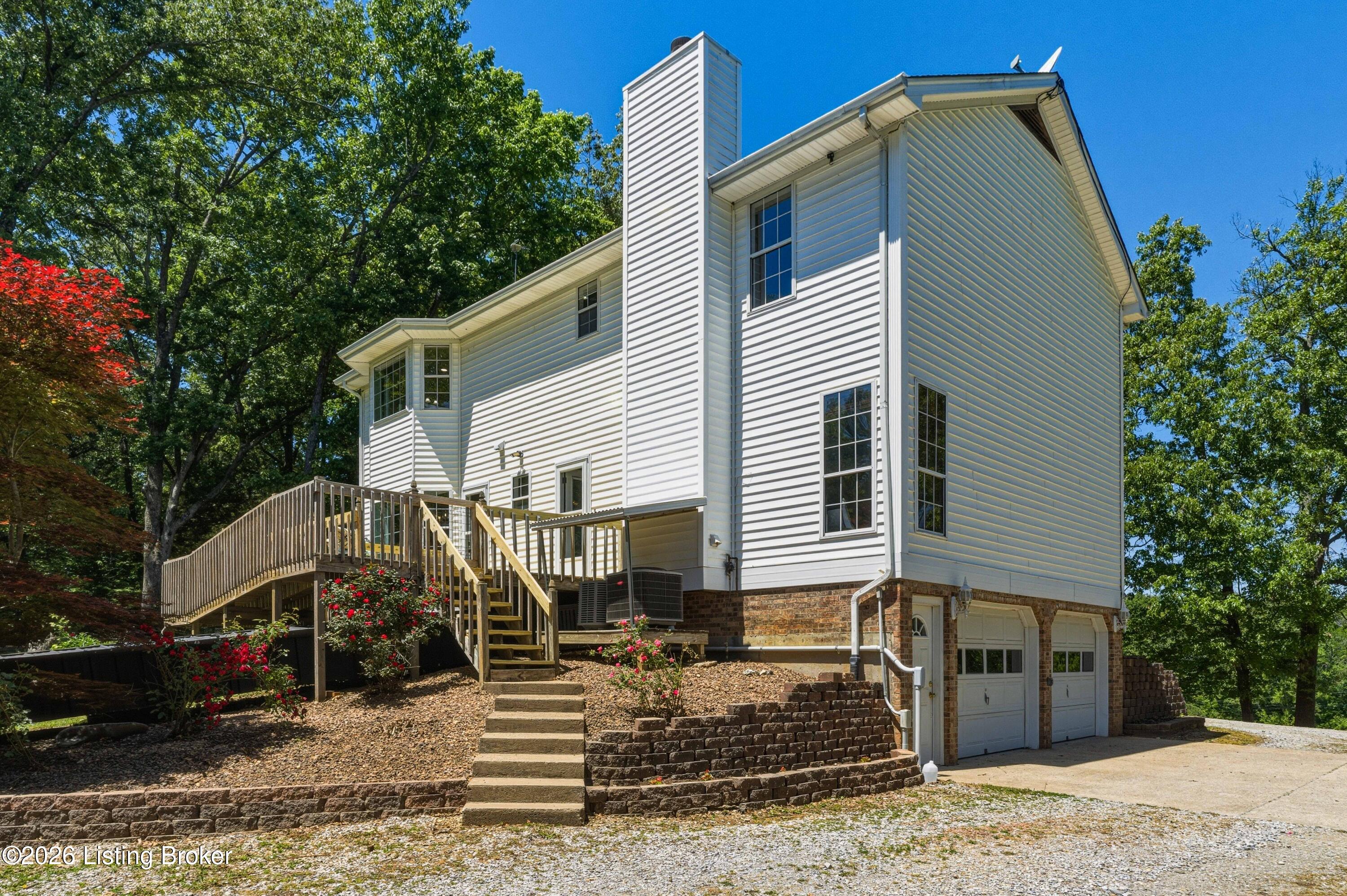 7 Oakwood Ct