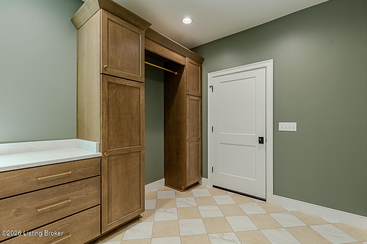 248 Whistling Oaks Dr