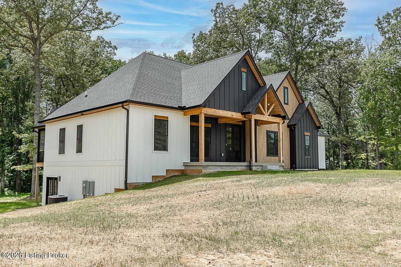 248 Whistling Oaks Dr