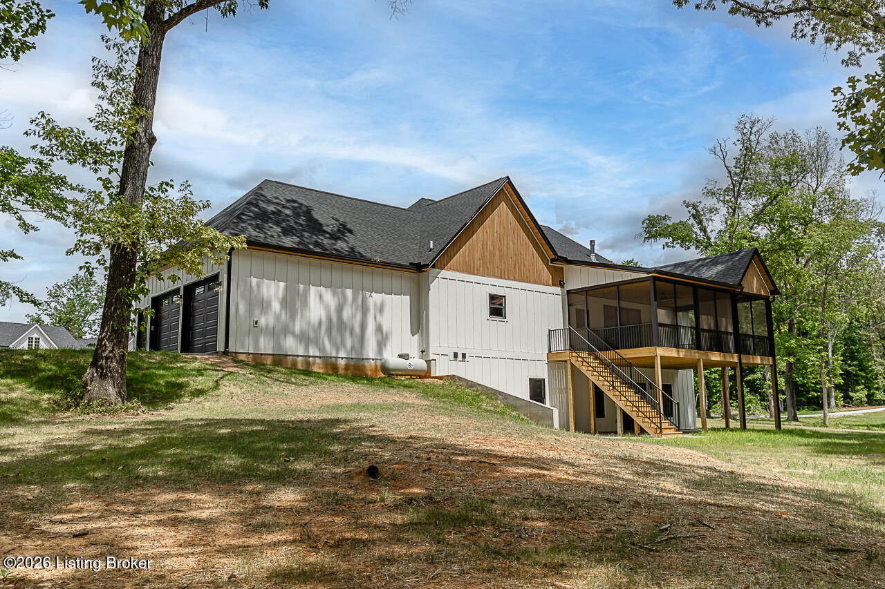 248 Whistling Oaks Dr