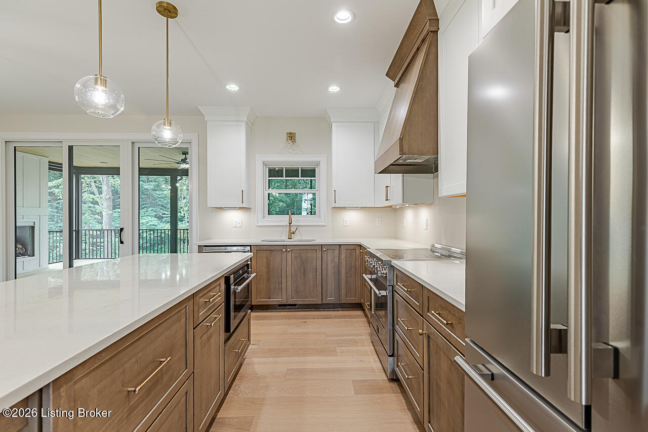 248 Whistling Oaks Dr