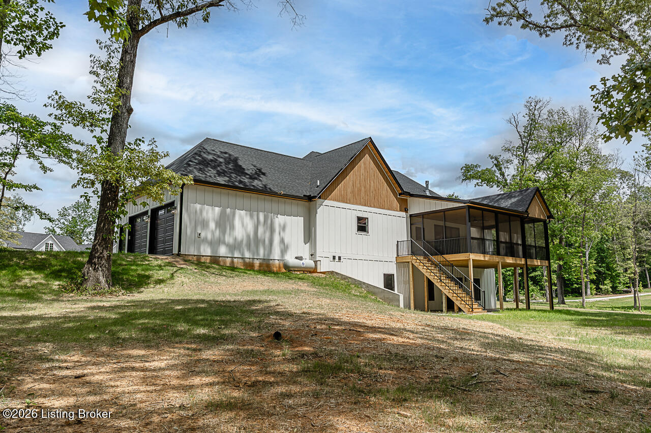 248 Whistling Oaks Dr