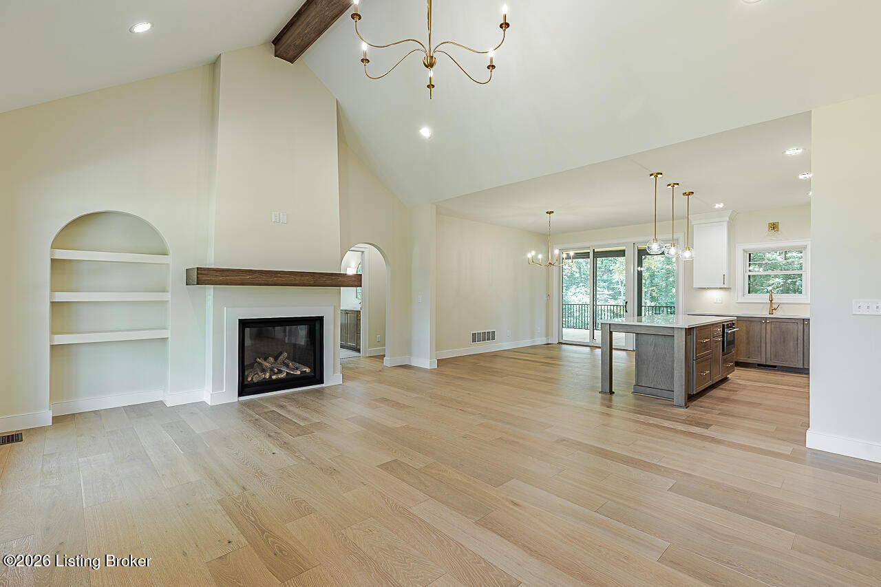 248 Whistling Oaks Dr