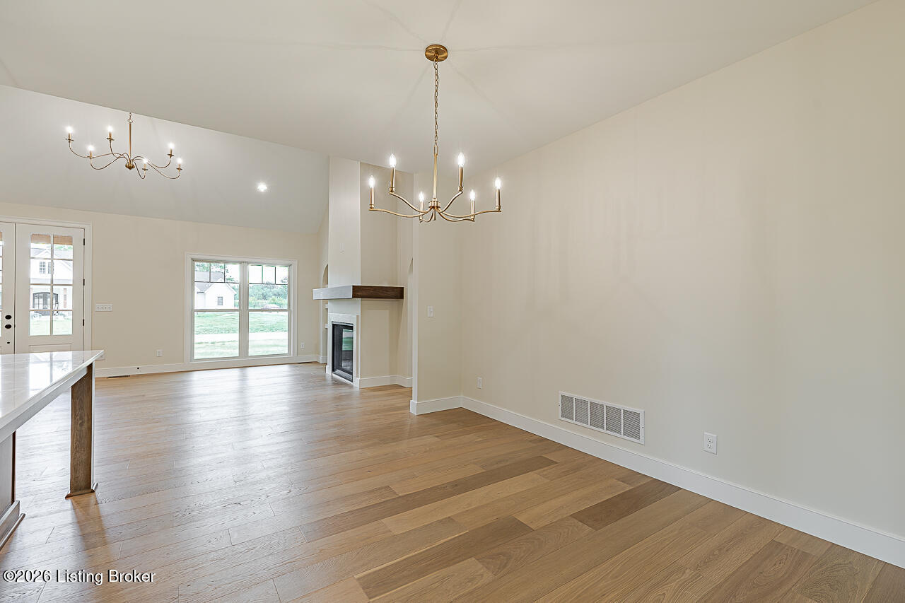 248 Whistling Oaks Dr