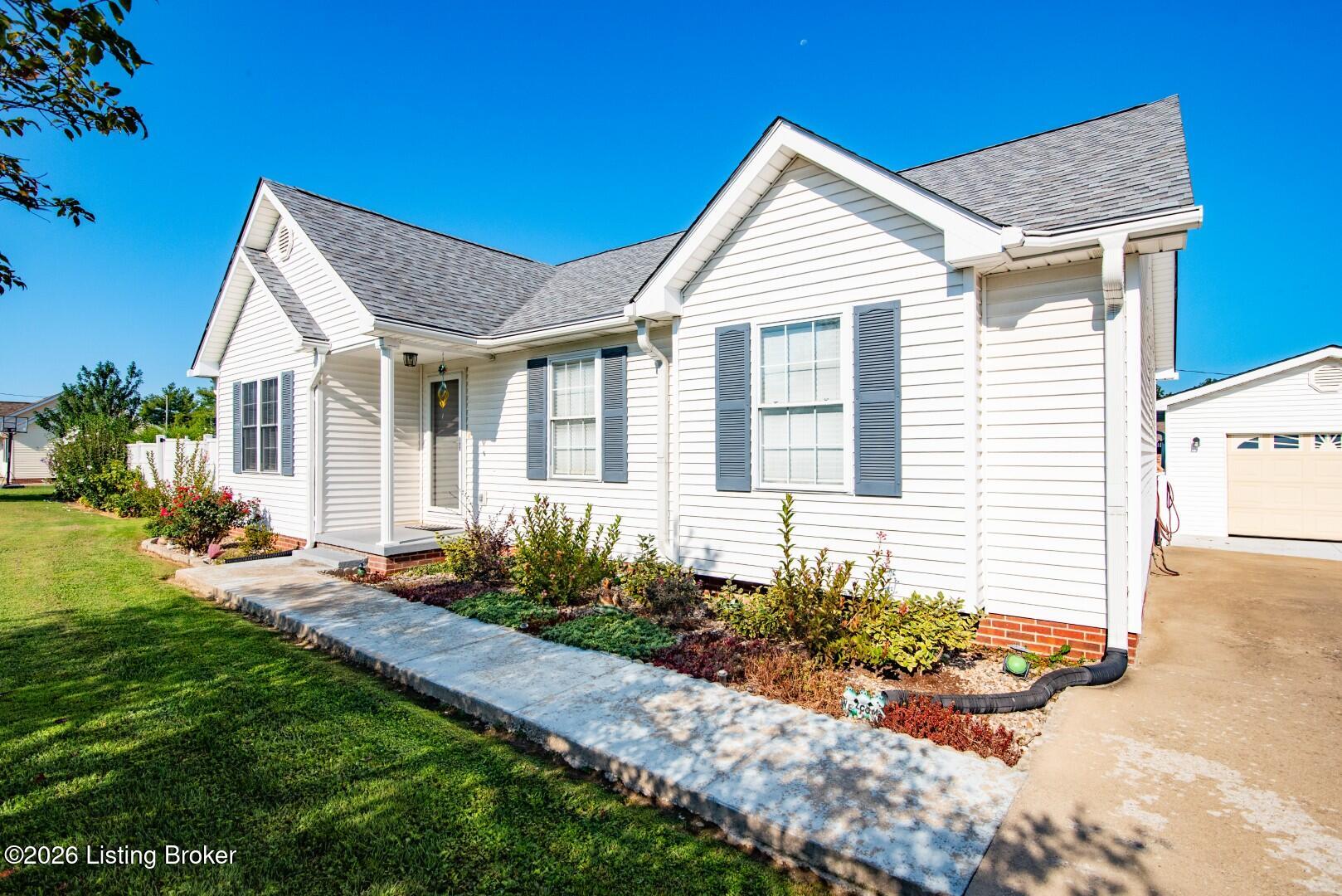 341 Hillside Dr