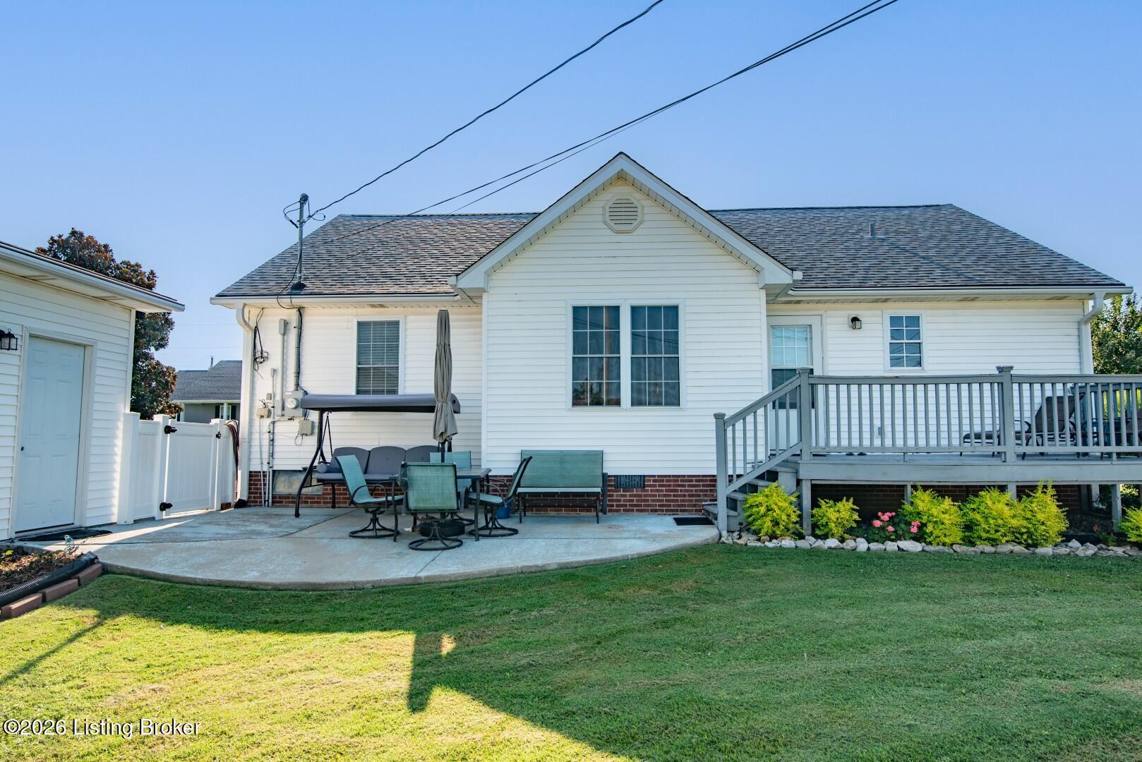 341 Hillside Dr