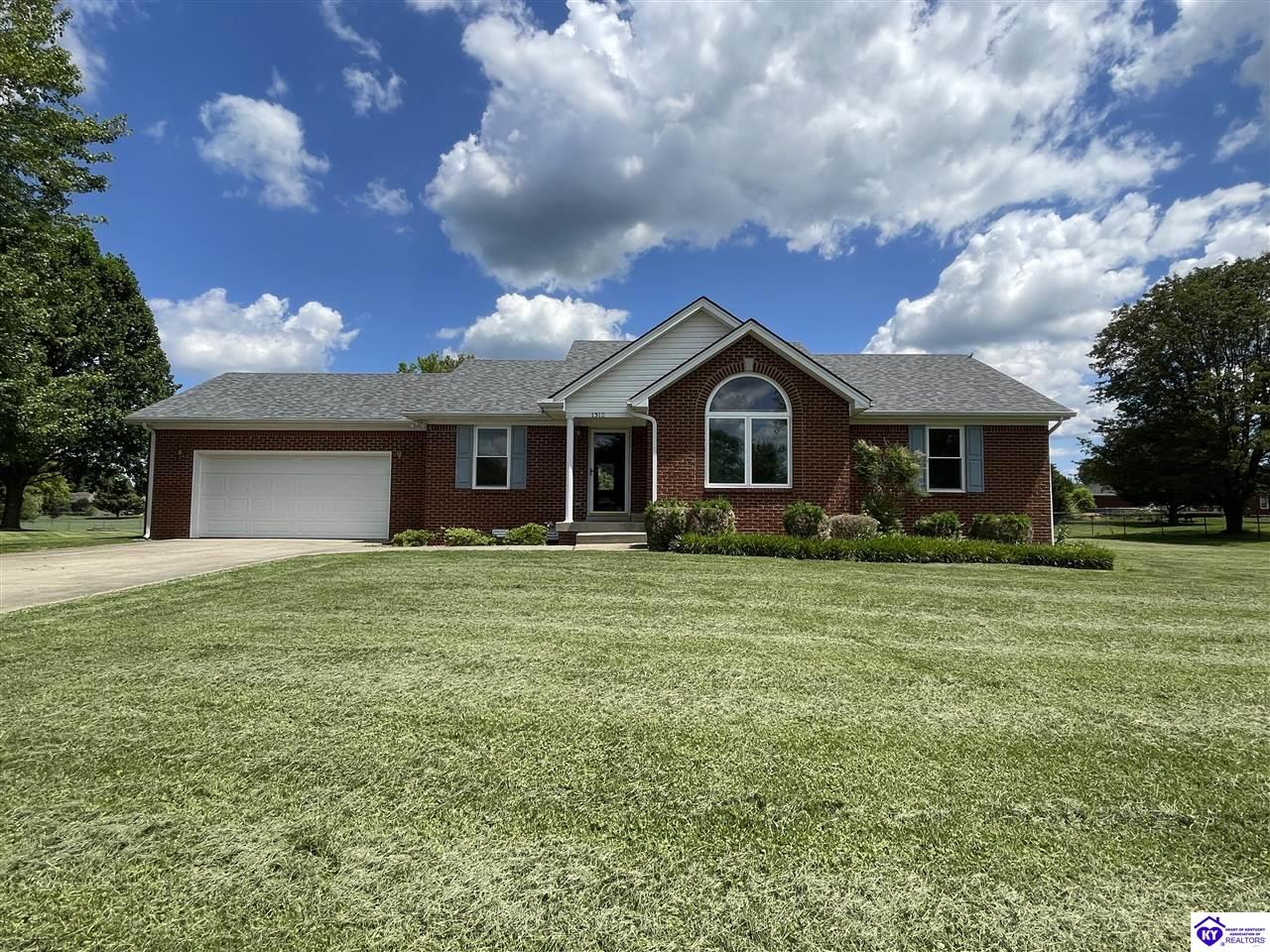 1510 Samuels Loop