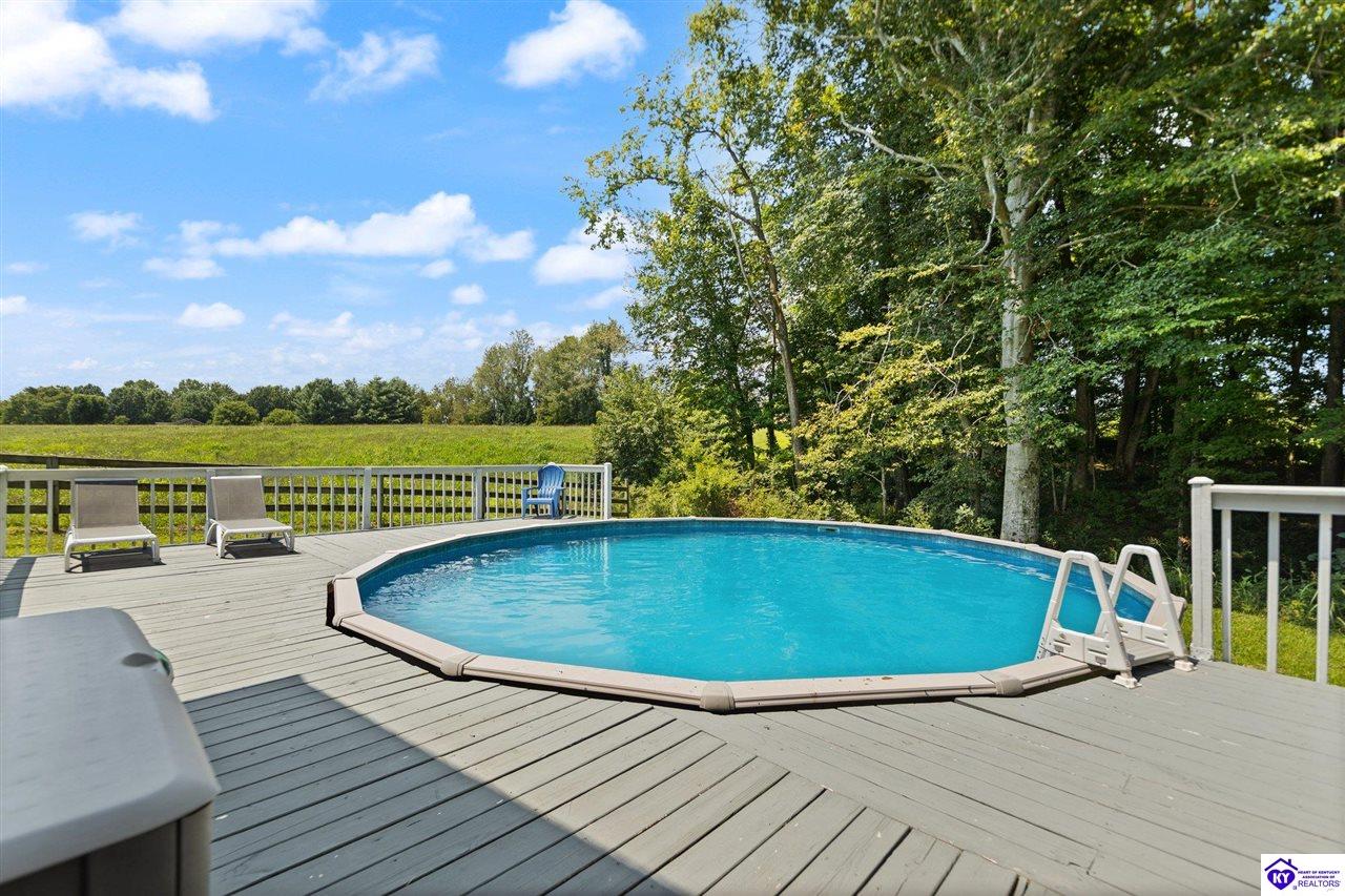 358 Pembroke Way