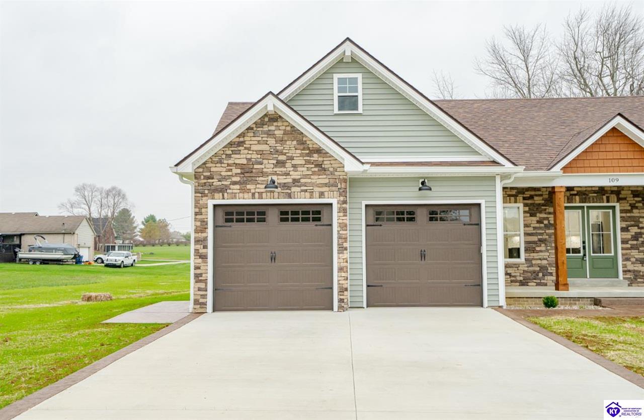 109 Johnathon Ct