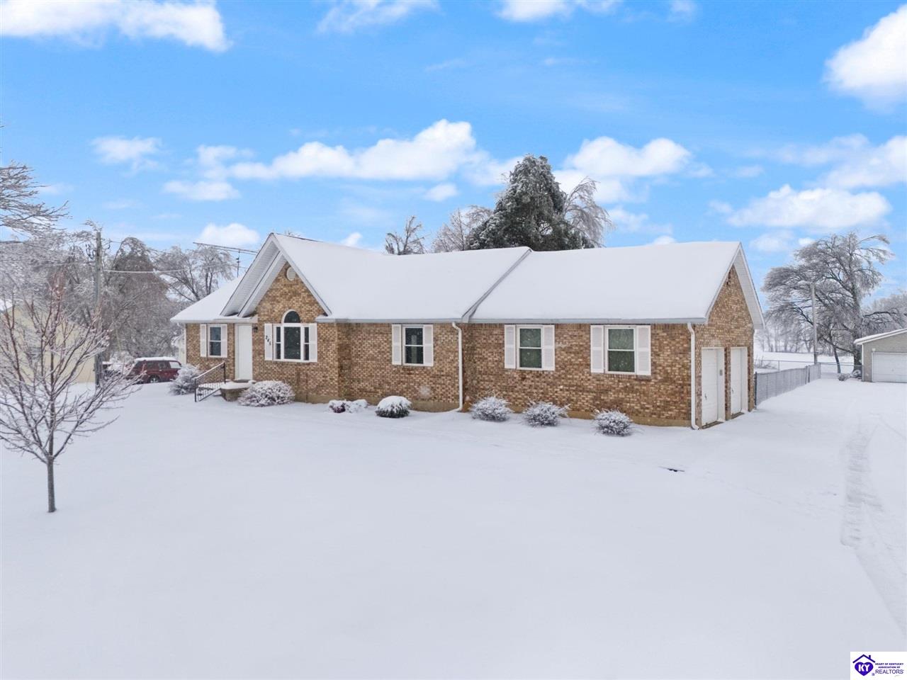 245 Bewley Road