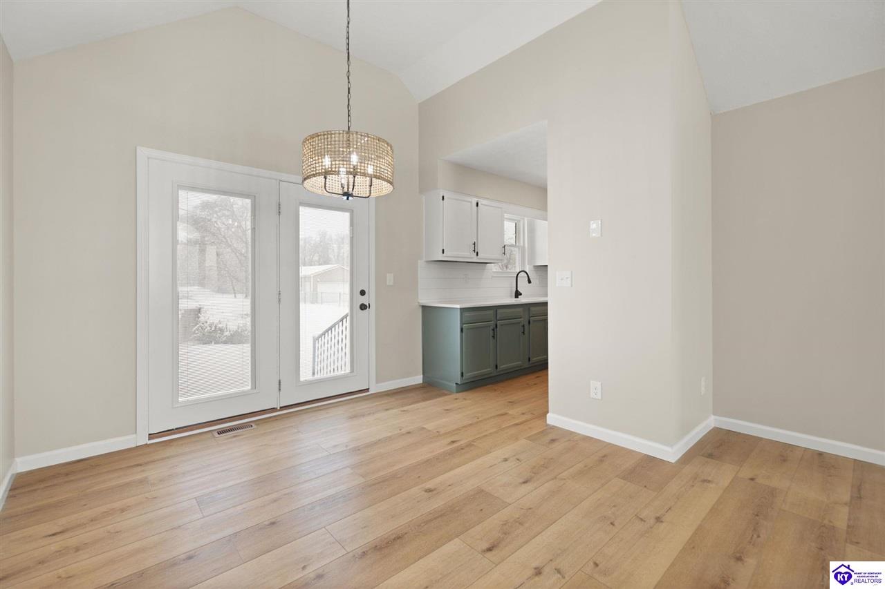 245 Bewley Road
