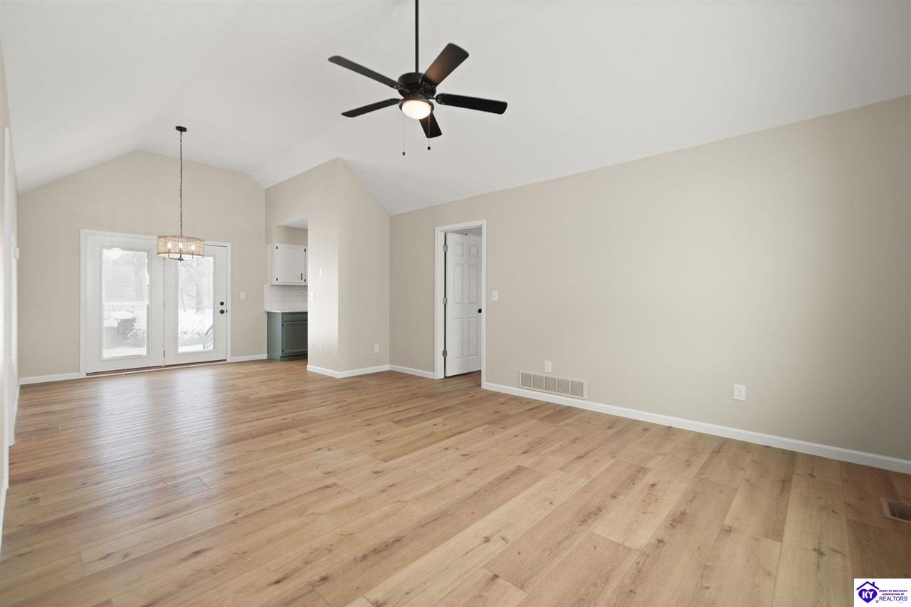 245 Bewley Road