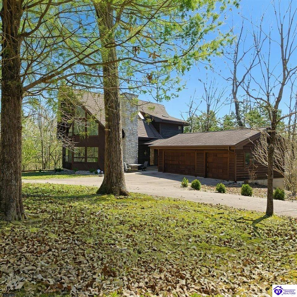 78 Hickory Hills Court