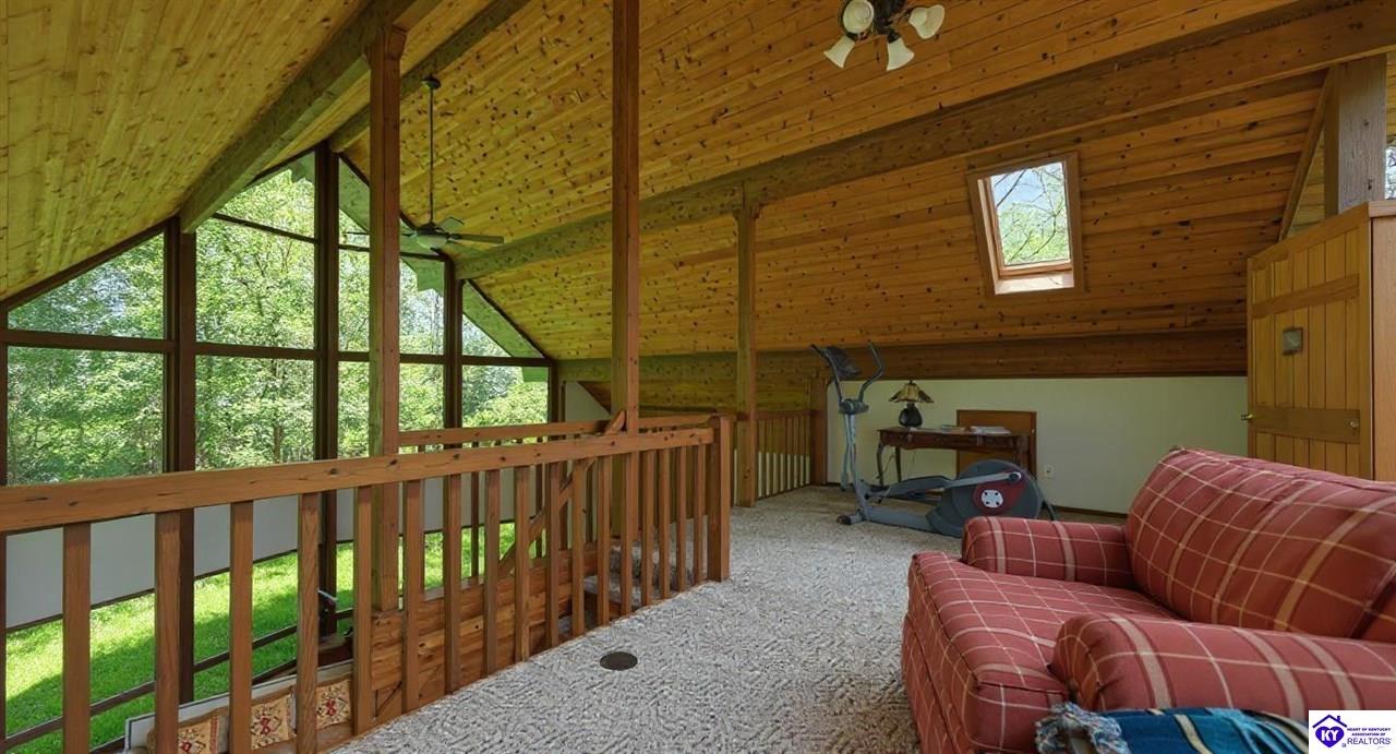 78 Hickory Hills Court