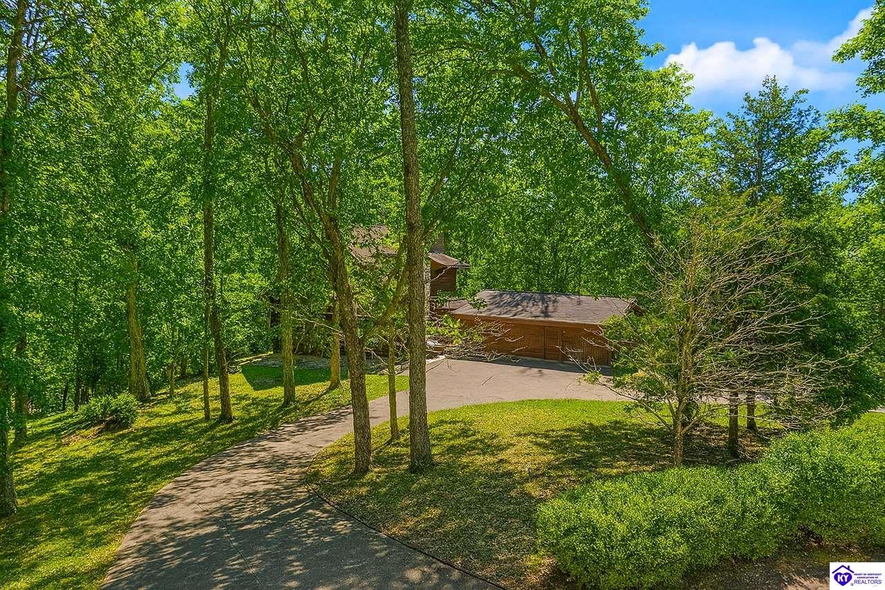 78 Hickory Hills Court