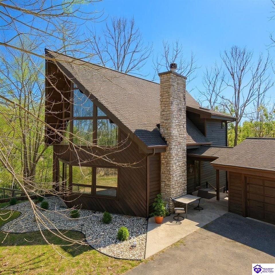 78 Hickory Hills Court