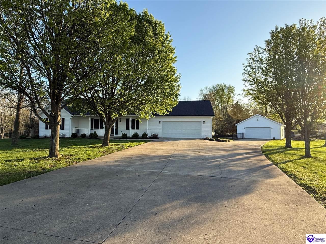 121 Quartz Court