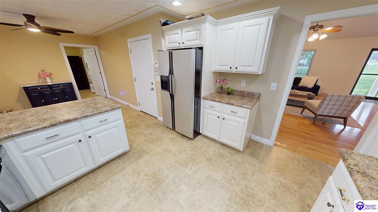 121 Quartz Court