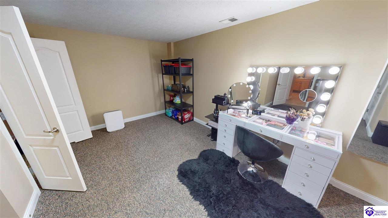 121 Quartz Court