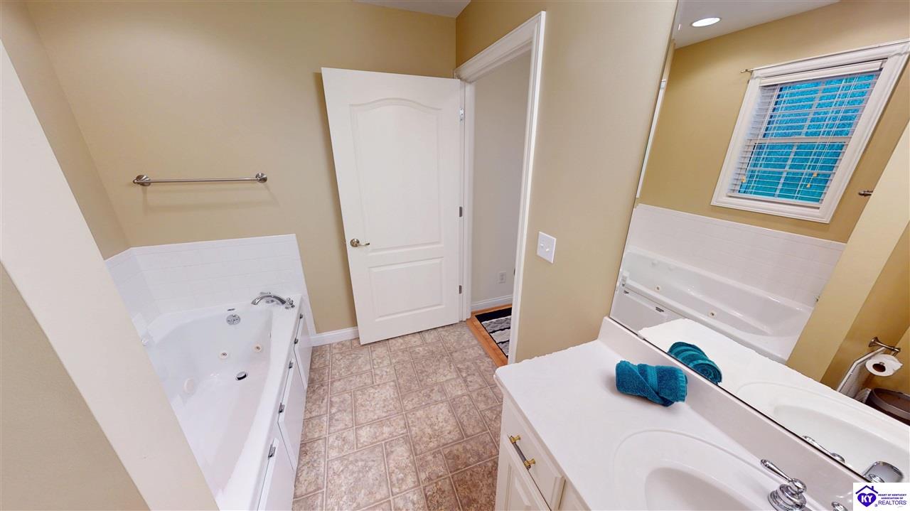 121 Quartz Court