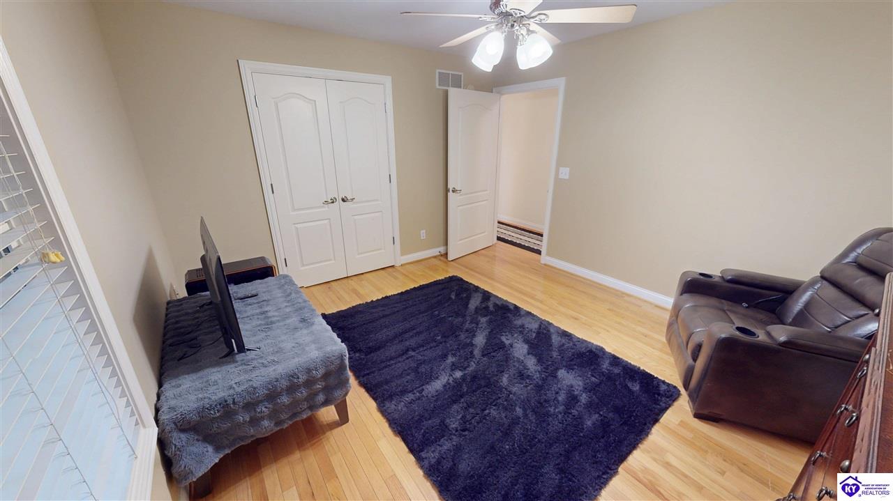 121 Quartz Court
