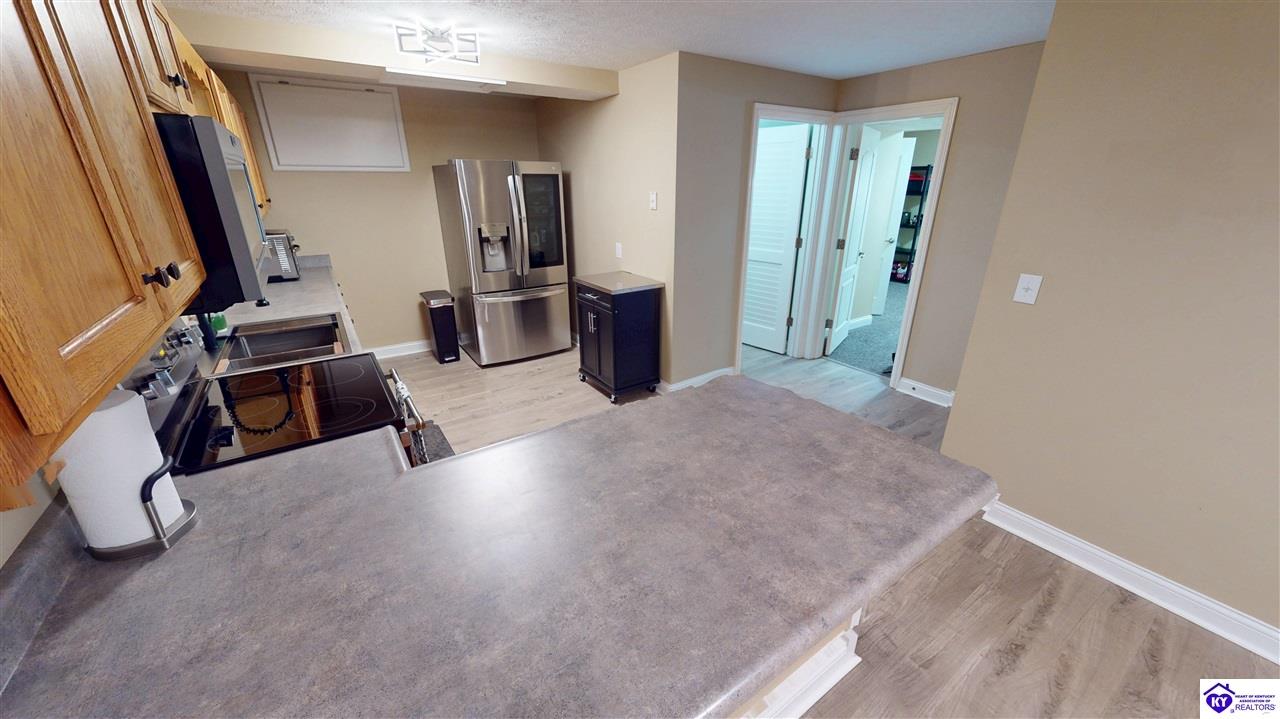 121 Quartz Court