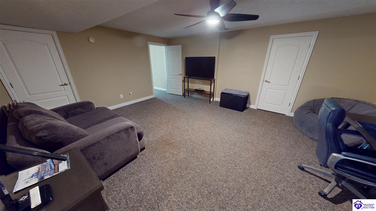 121 Quartz Court