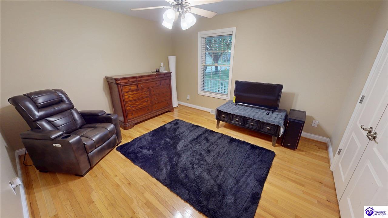 121 Quartz Court