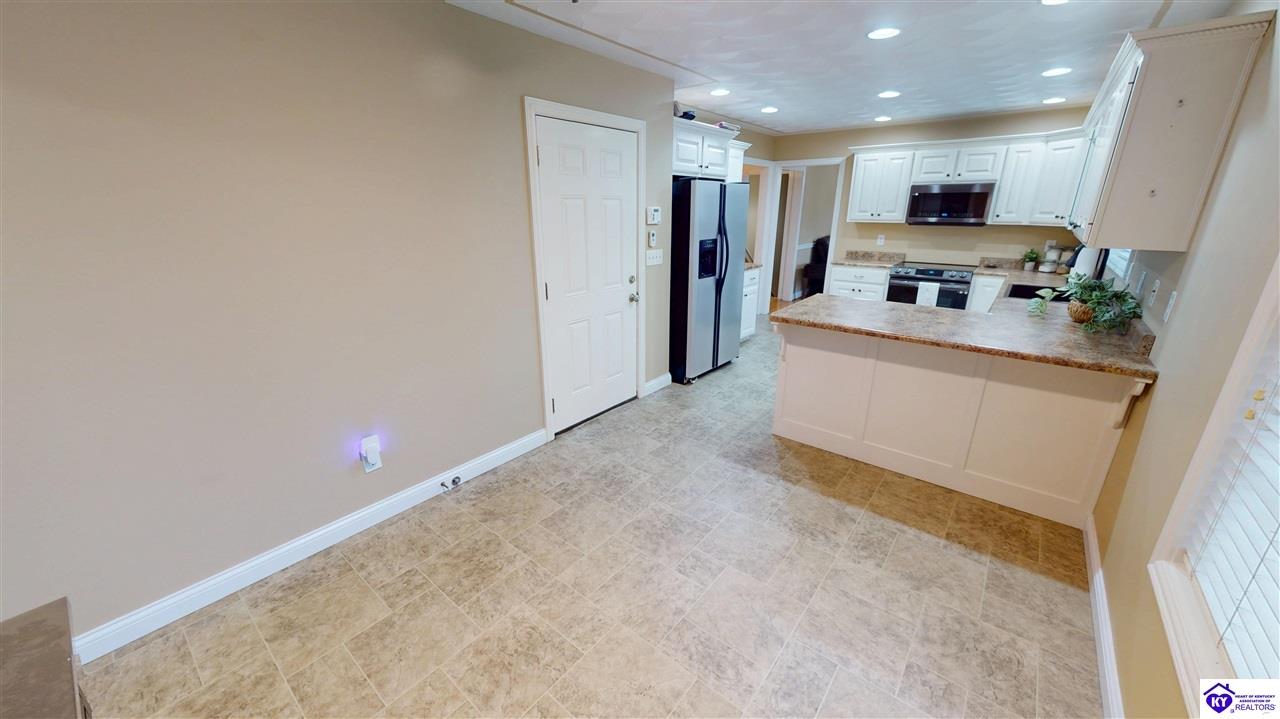 121 Quartz Court