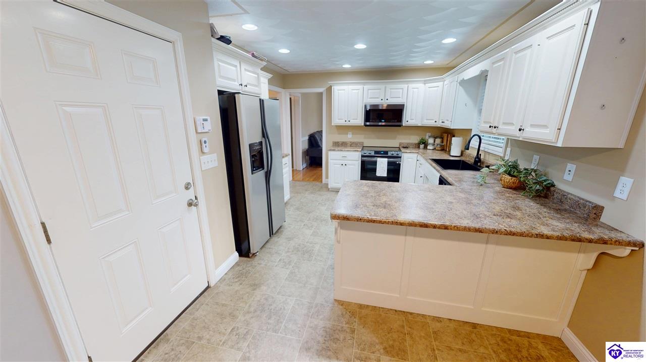 121 Quartz Court