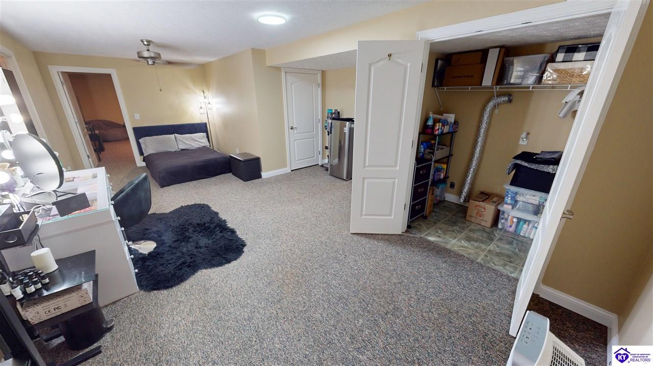121 Quartz Court