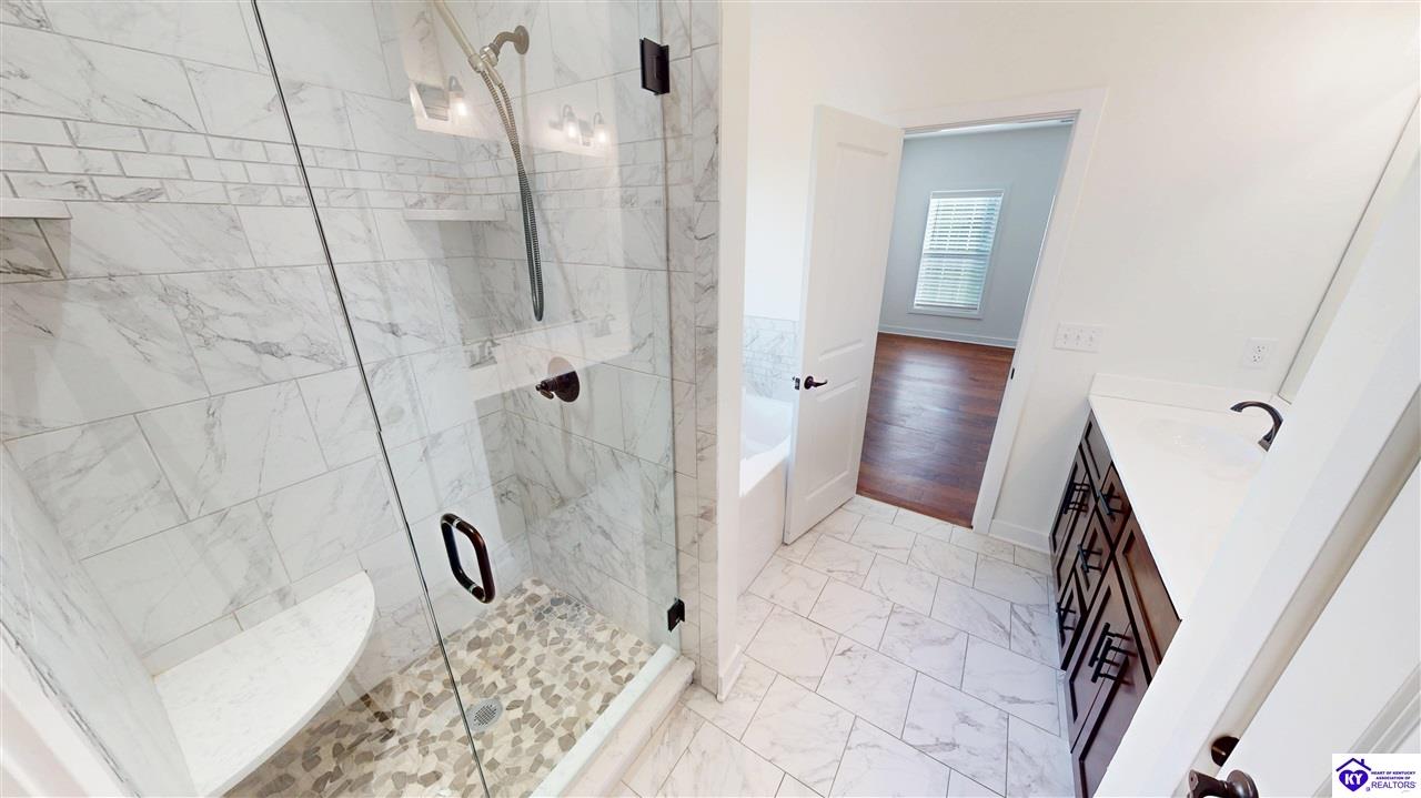116 Elegance Way