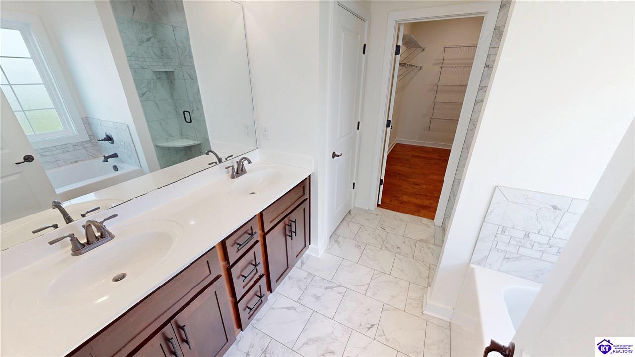 116 Elegance Way