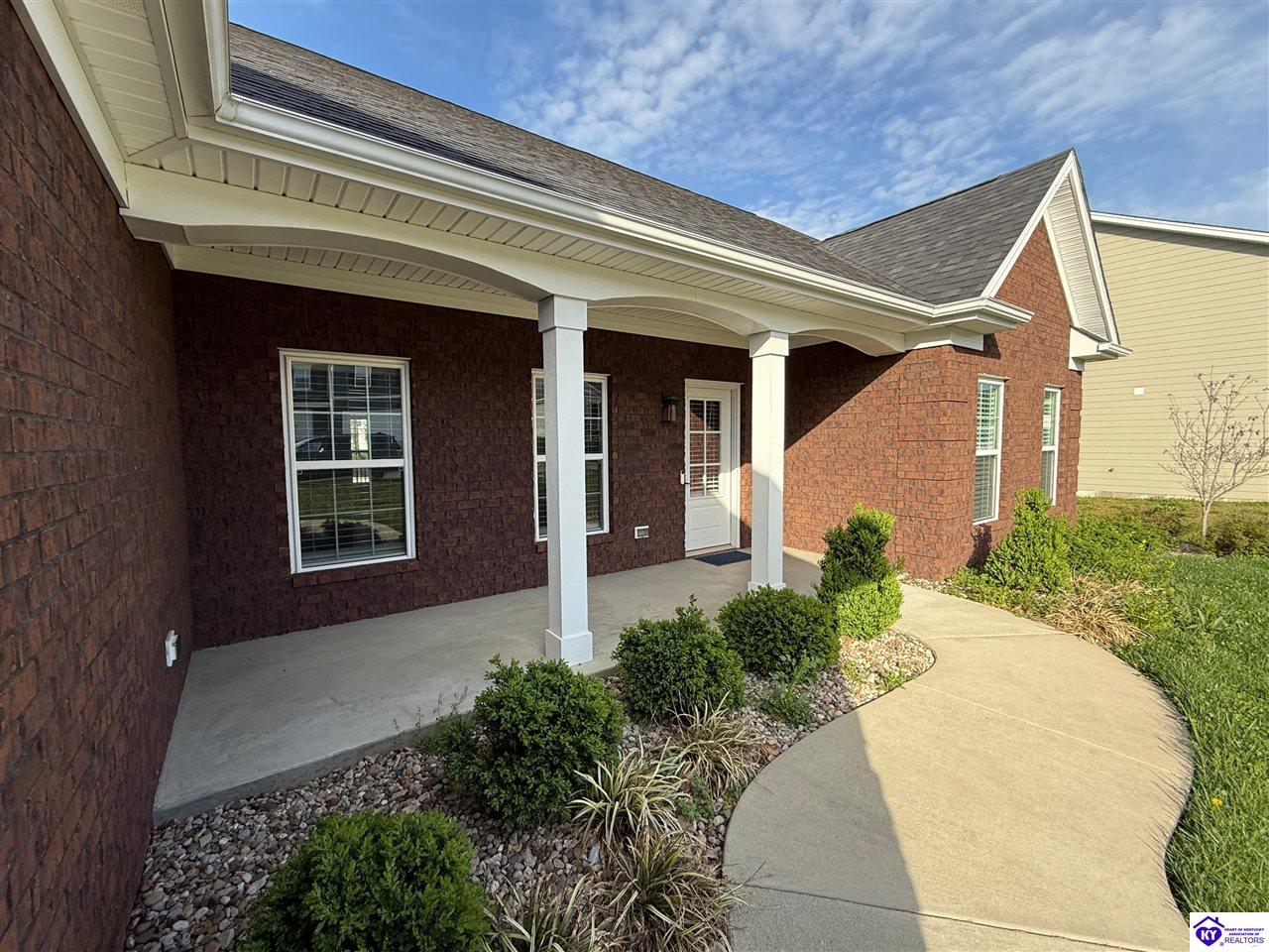 116 Elegance Way