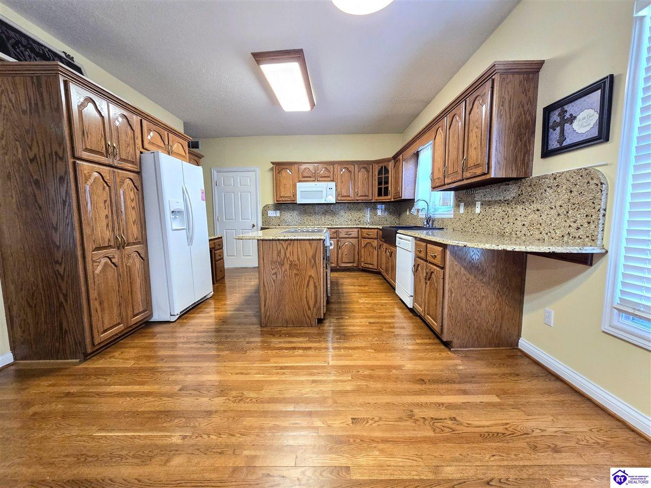 1526 Manchester Drive
