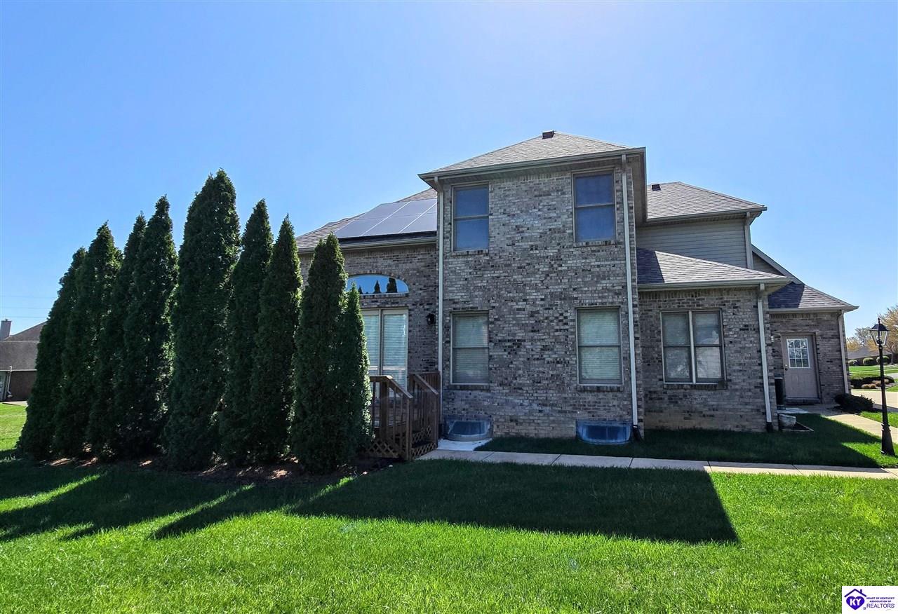 1526 Manchester Drive