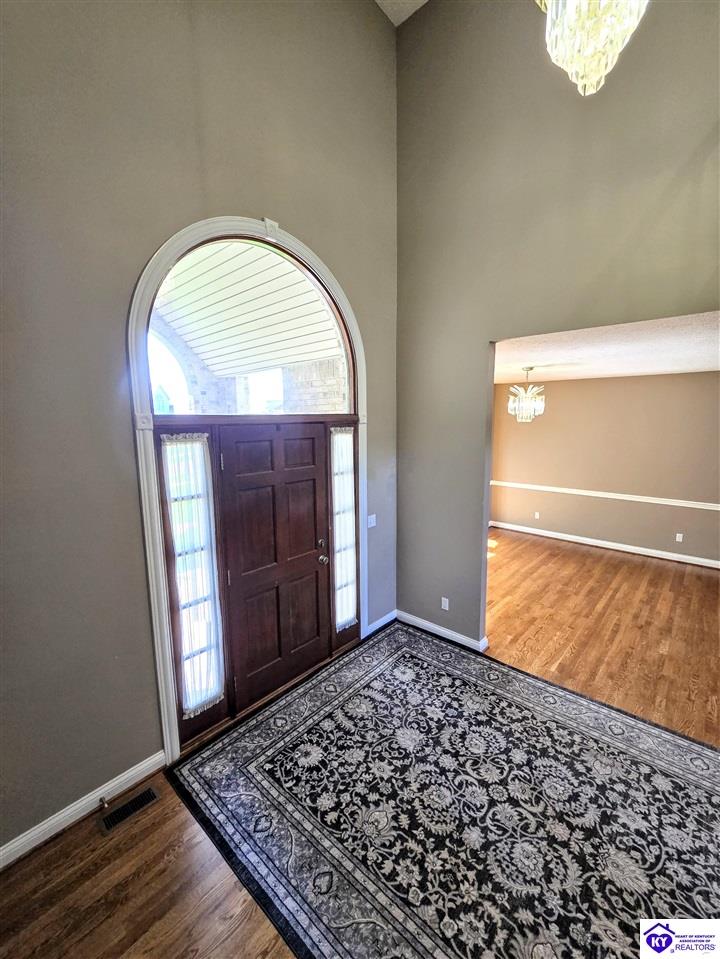 1526 Manchester Drive