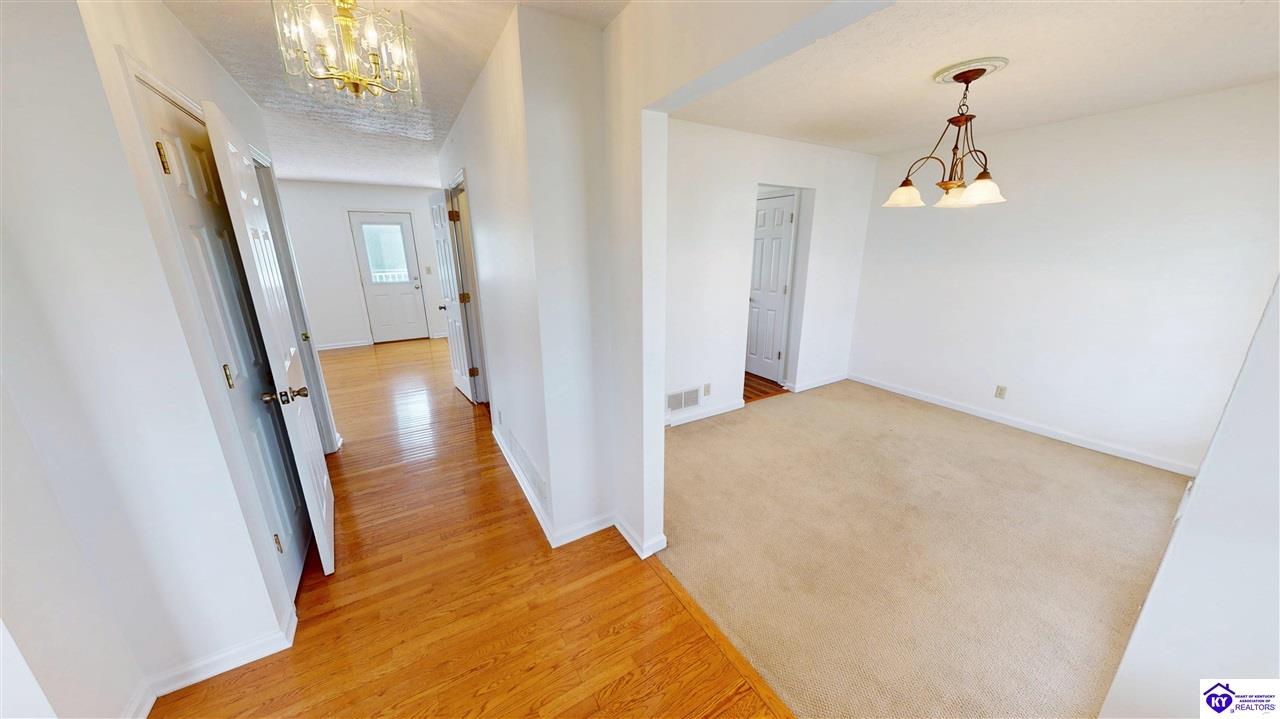 401 Turnberry Way