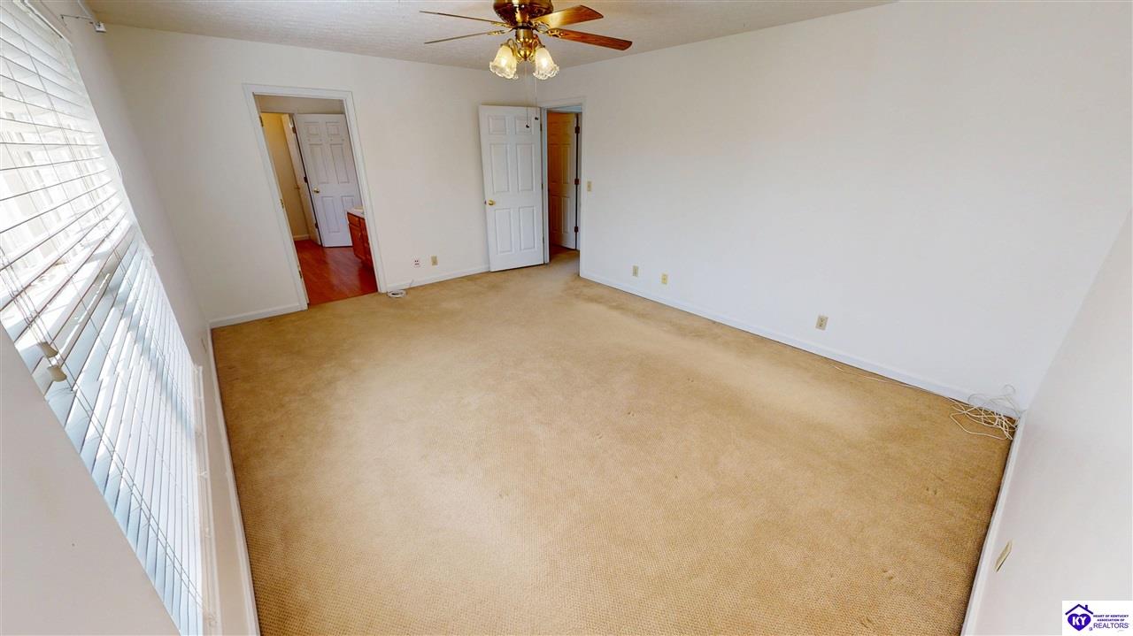 401 Turnberry Way