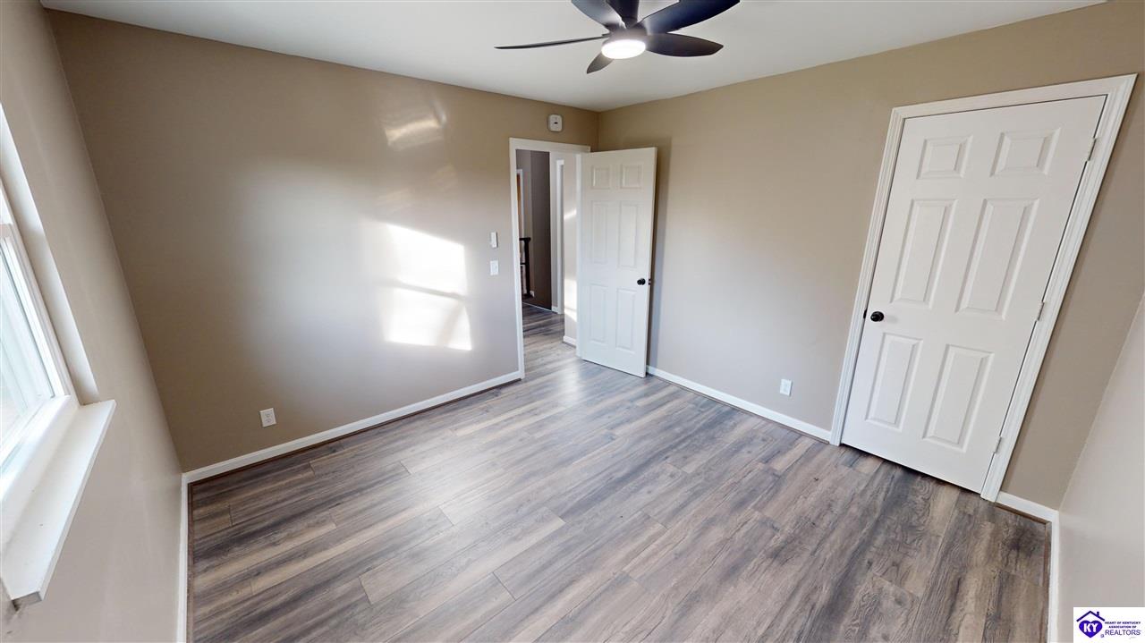205 Autumn Way