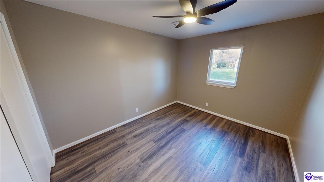 205 Autumn Way