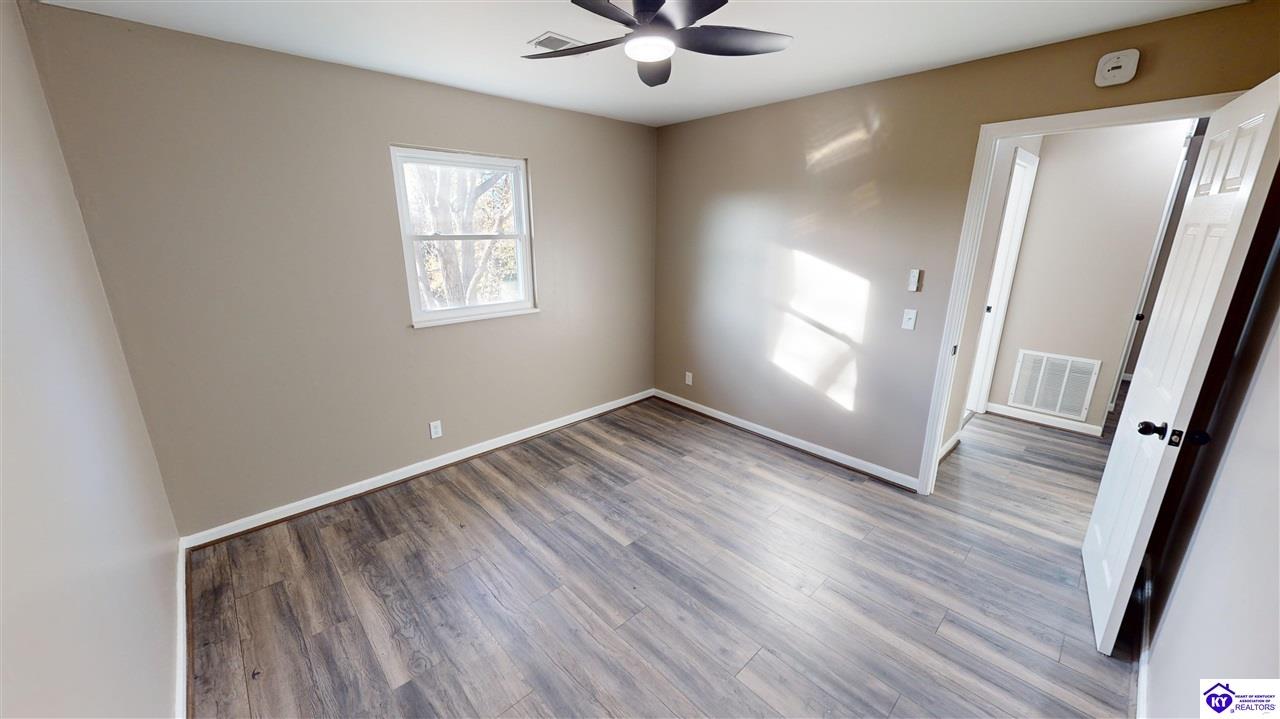 205 Autumn Way