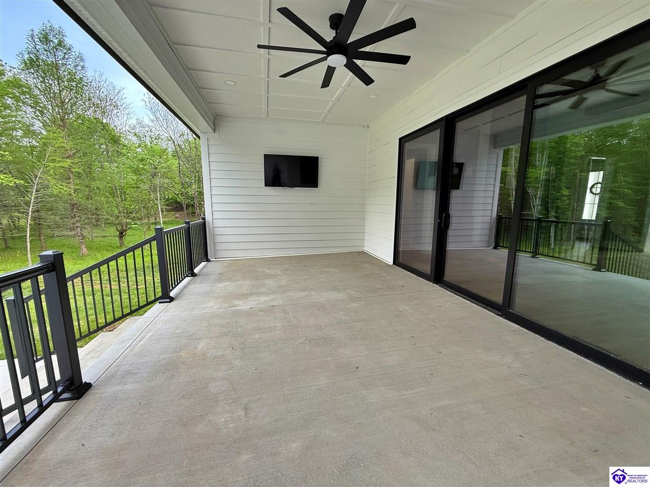 2045 W Rhudes Creek Road